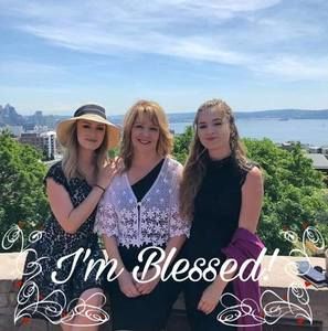 Meet your Posher, Kimberly